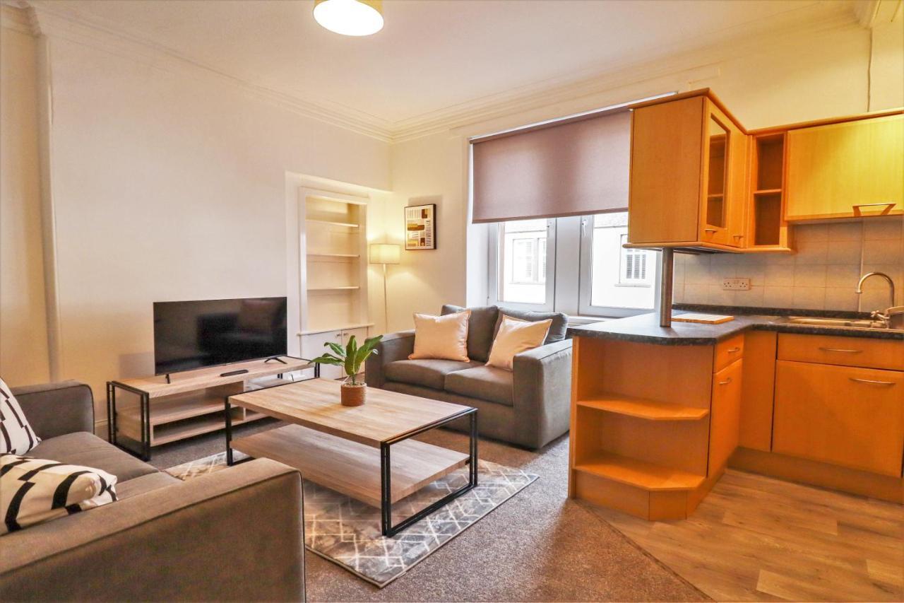 Largs Coastal Apartment Exterior foto